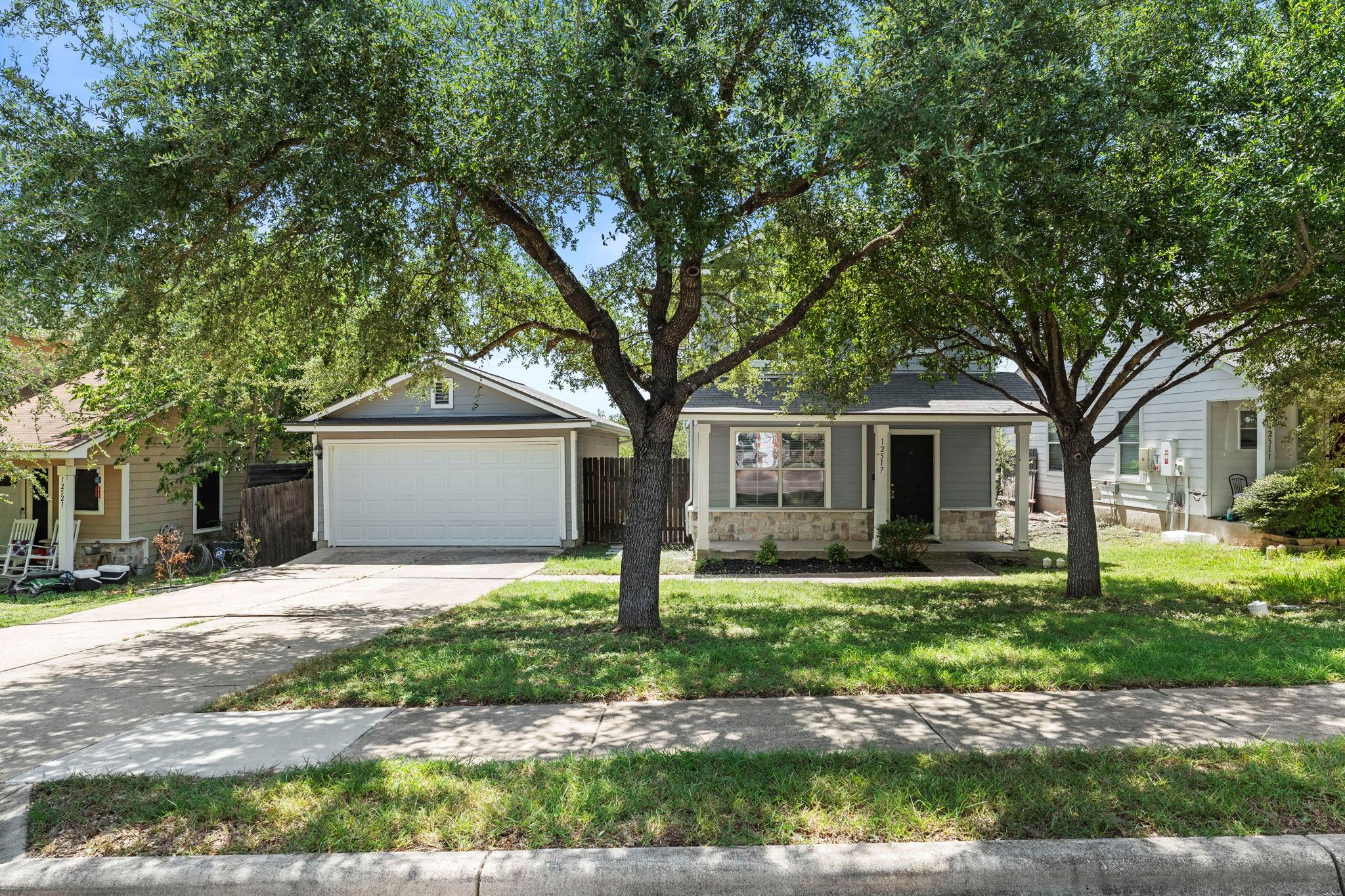 Listing photo 1 of 12517  Briarcreek Loop
