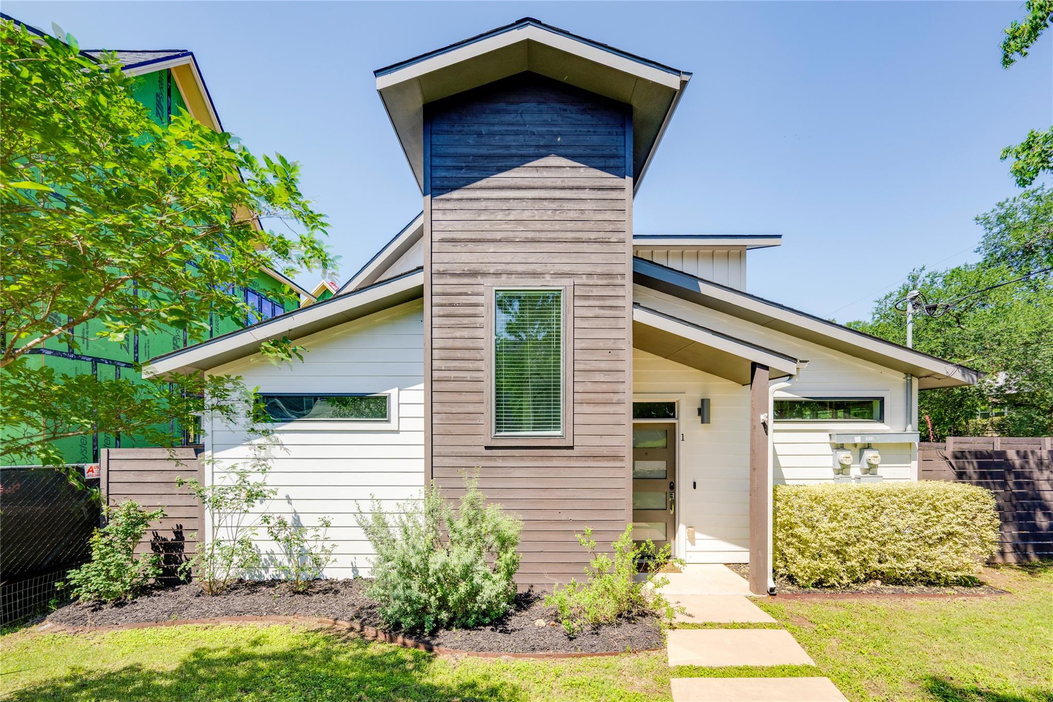 Modern architecture defines this charming residen