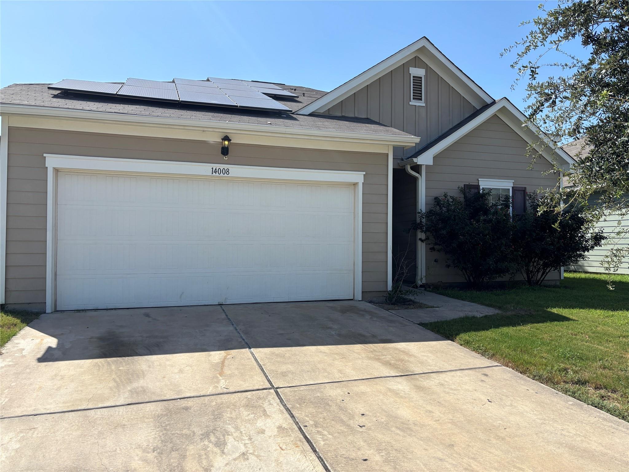 Listing photo 1 of 14008  Sherri Berry Way