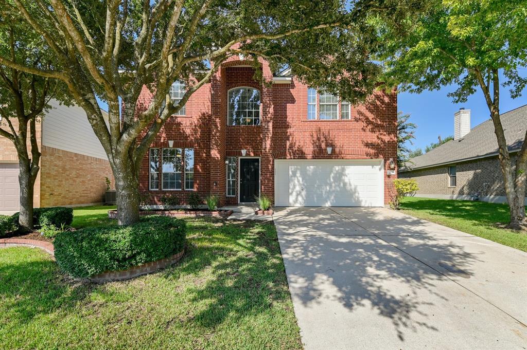 Listing photo 1 of 20308  Farm Pond Ln