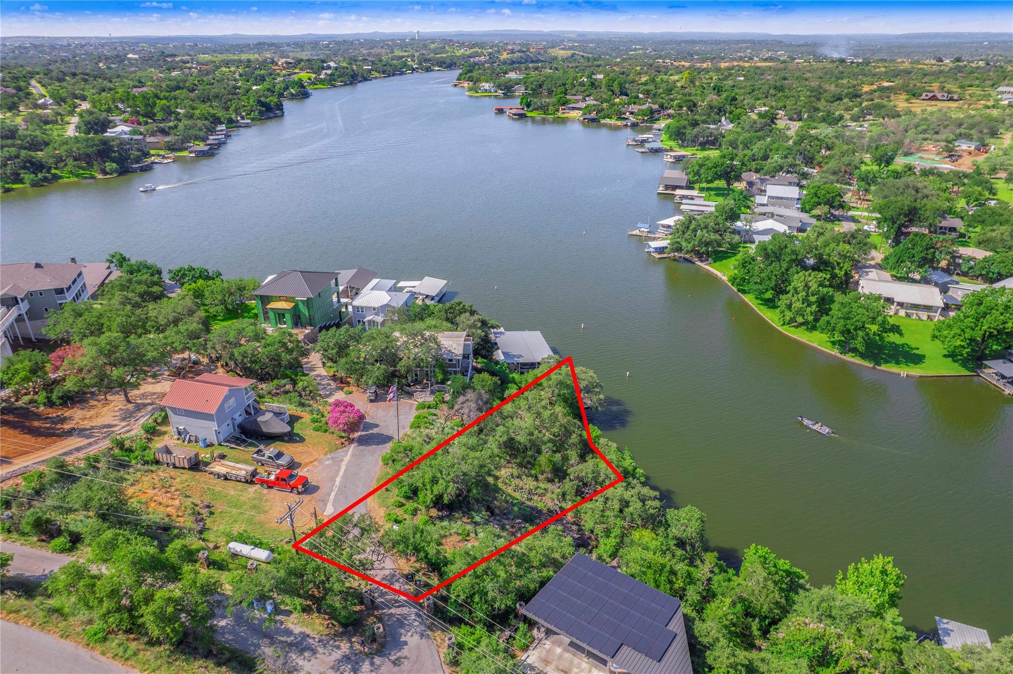 Listing photo 1 of 150  Lower Skyline Dr