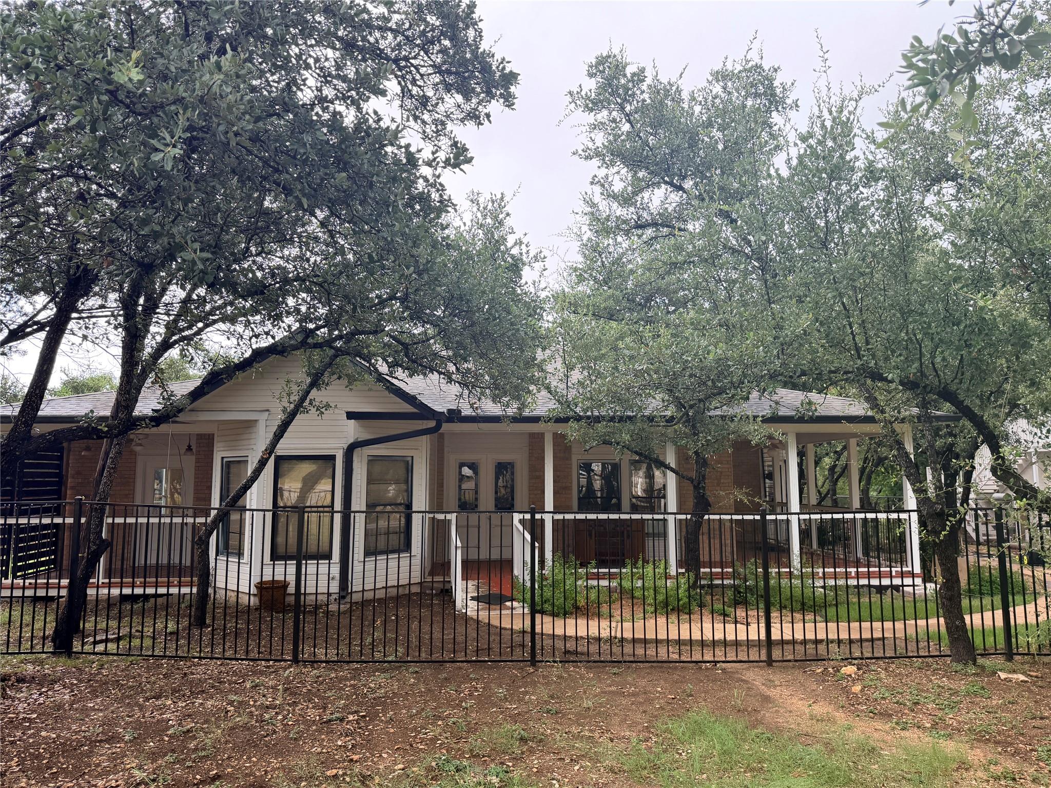 Listing photo 1 of 7130  Ranch 2338 Rd