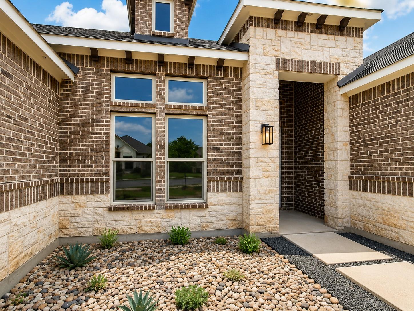Listing photo 1 of 308  Axis Loop None