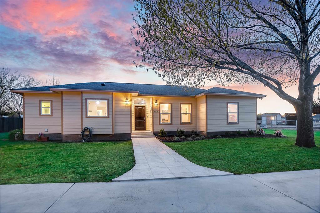 146  Meadow Ln 매물 사진 1