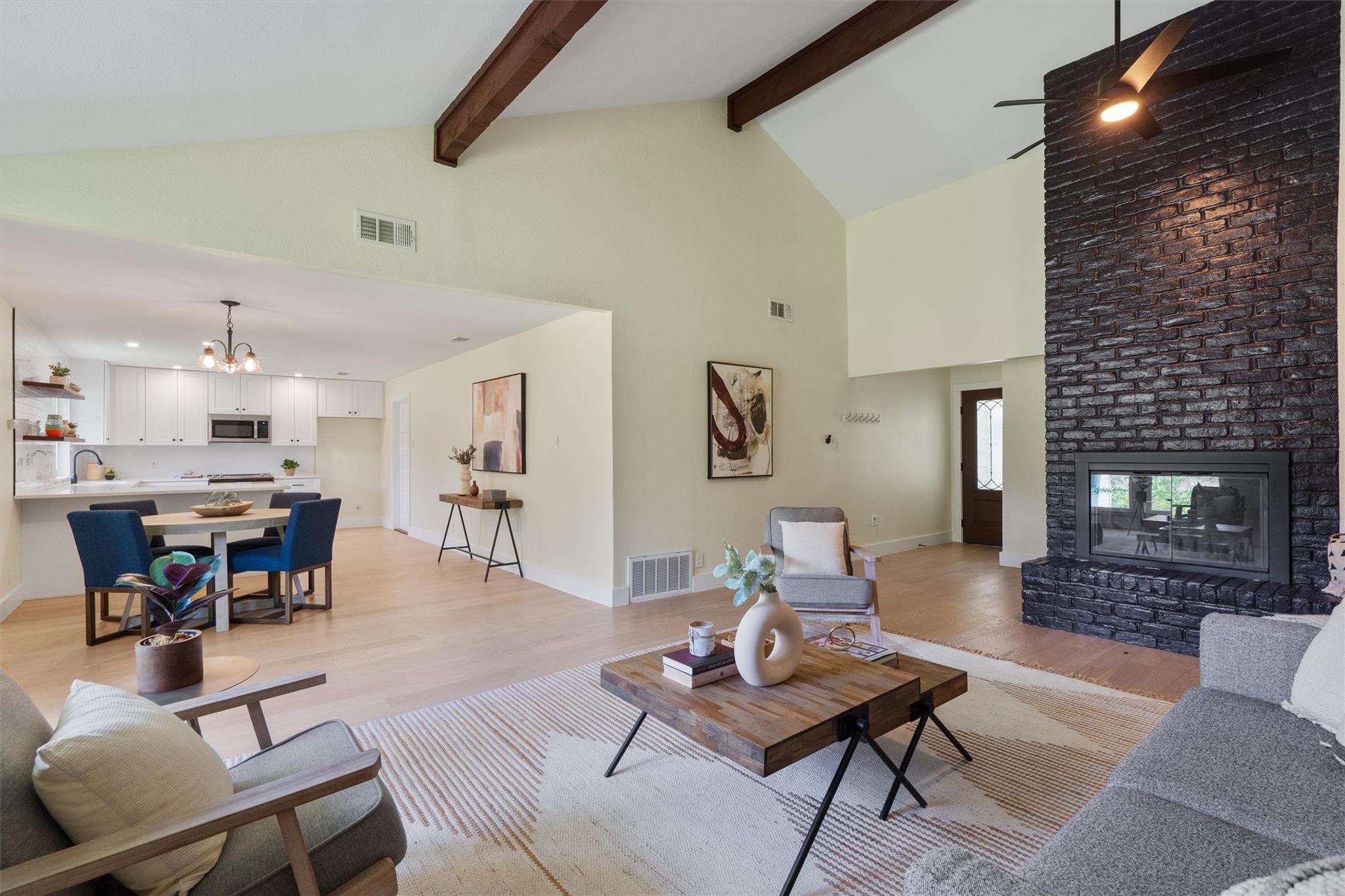 Listing photo 1 of 12904  Arroyo Doble Dr