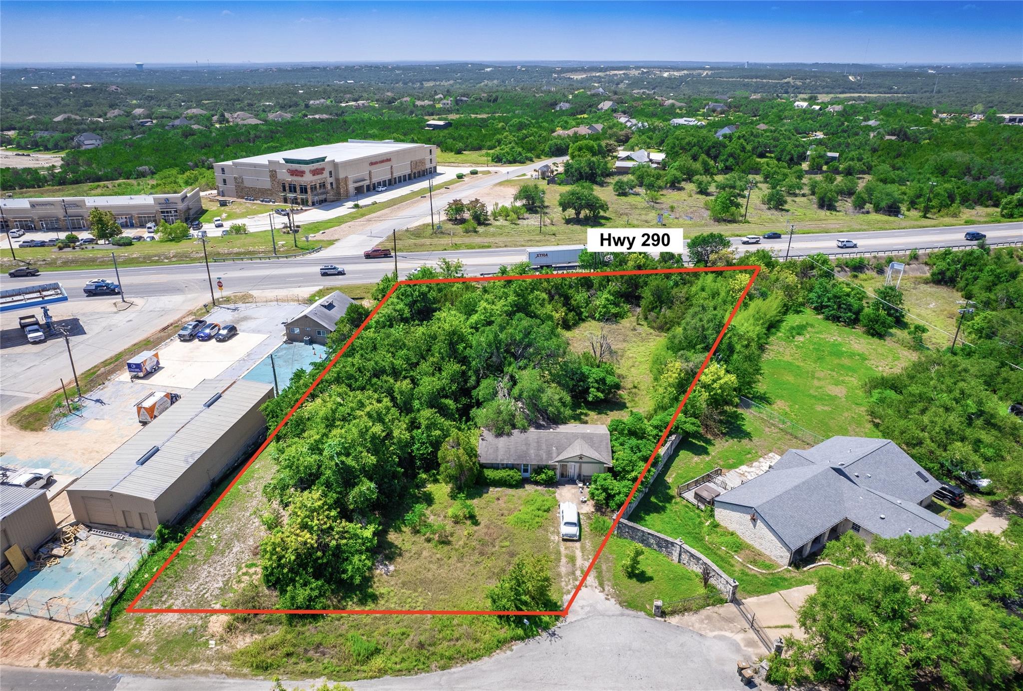 Listing photo 1 of 10203  Oak Grove Cir  #A