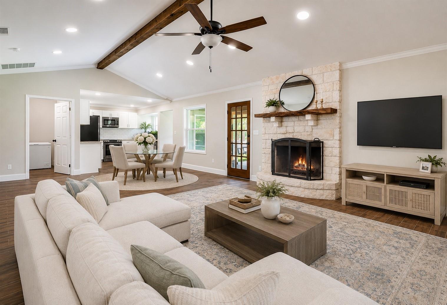 Listing photo 1 of 13311  Briar Hollow Dr