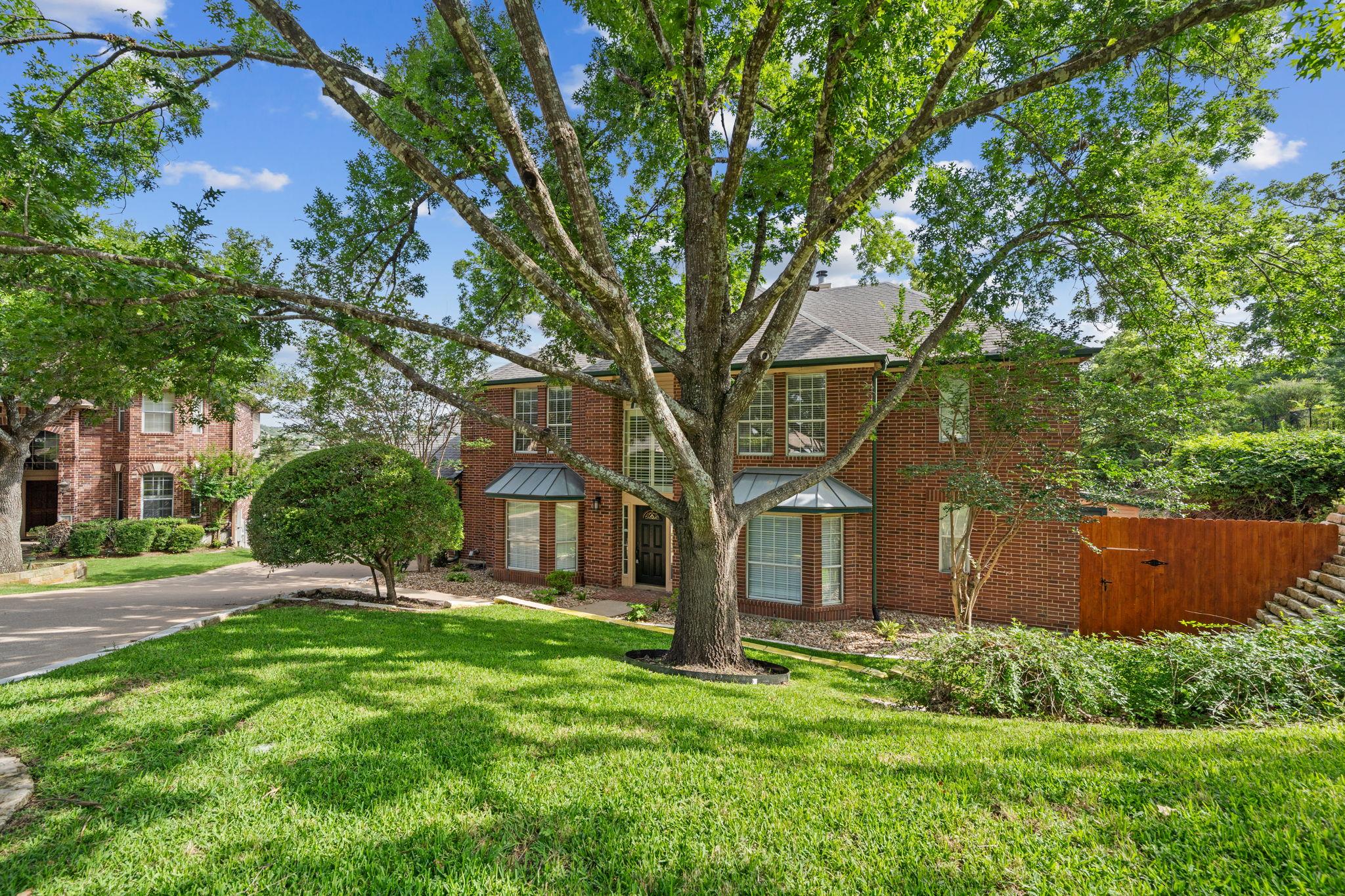 Listing photo 1 of 6604  Strutton Cv