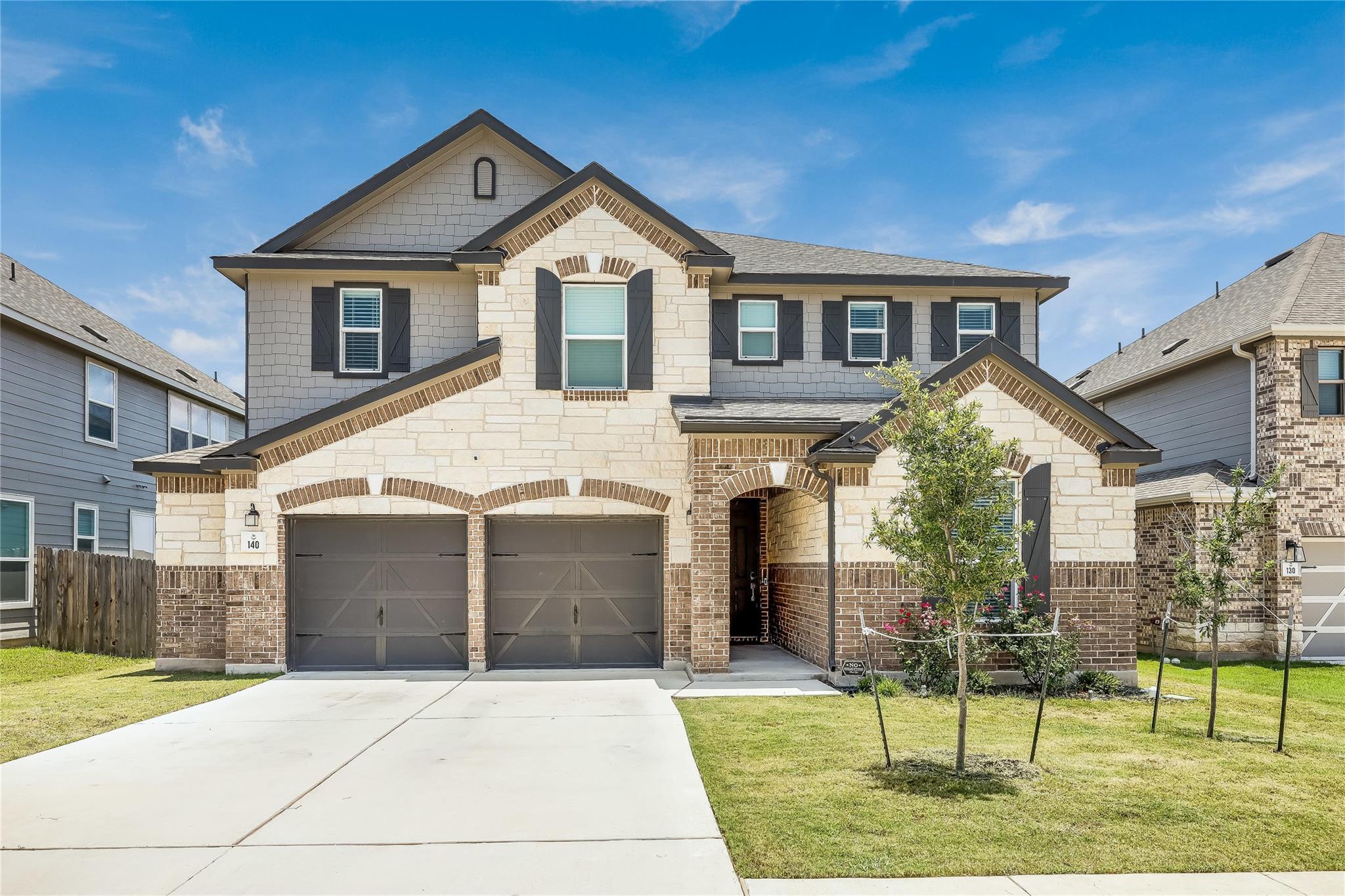 Listing photo of 140  Auburn St