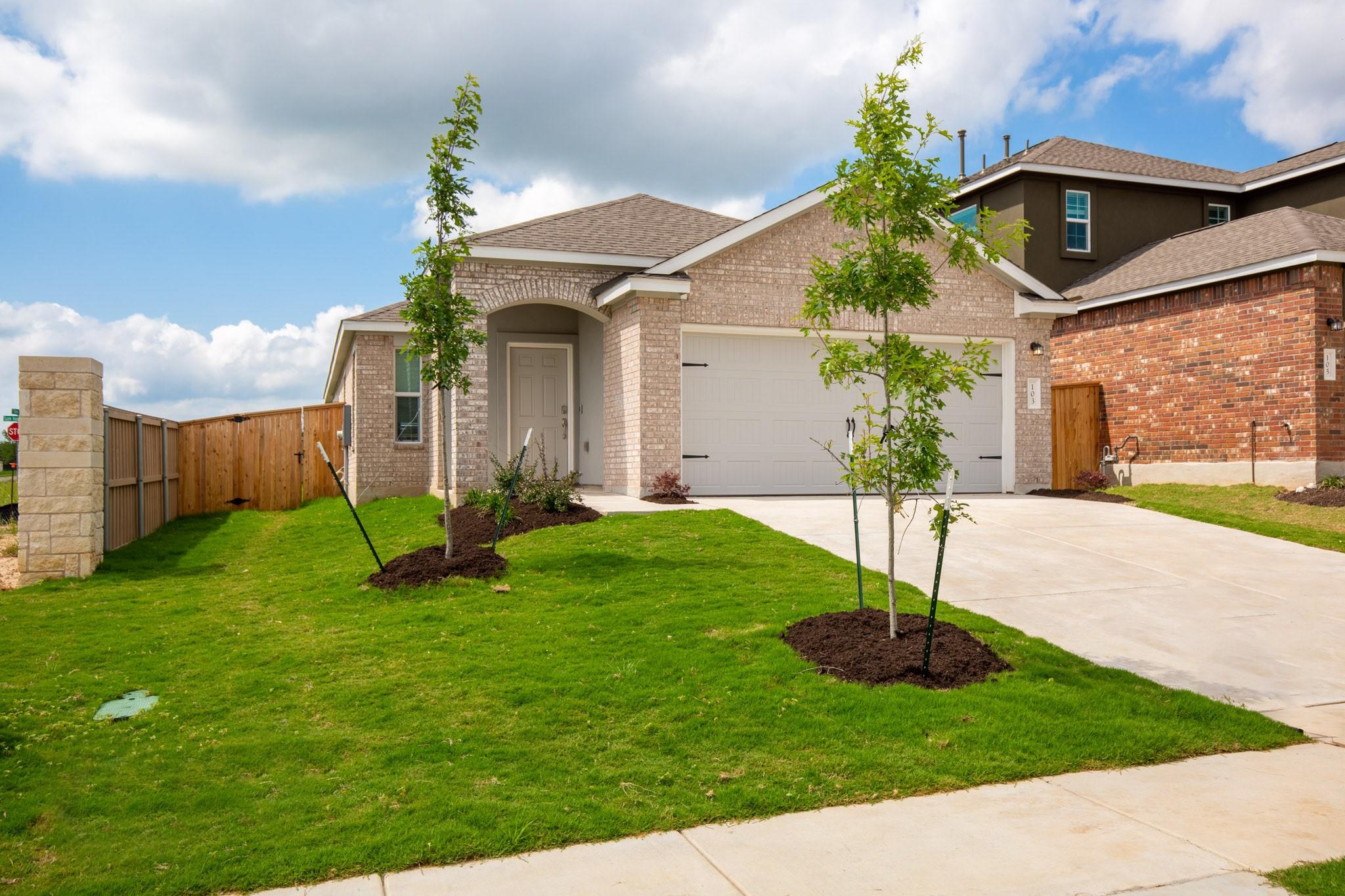 Listing photo 1 of 103  Brushy Creek Dr