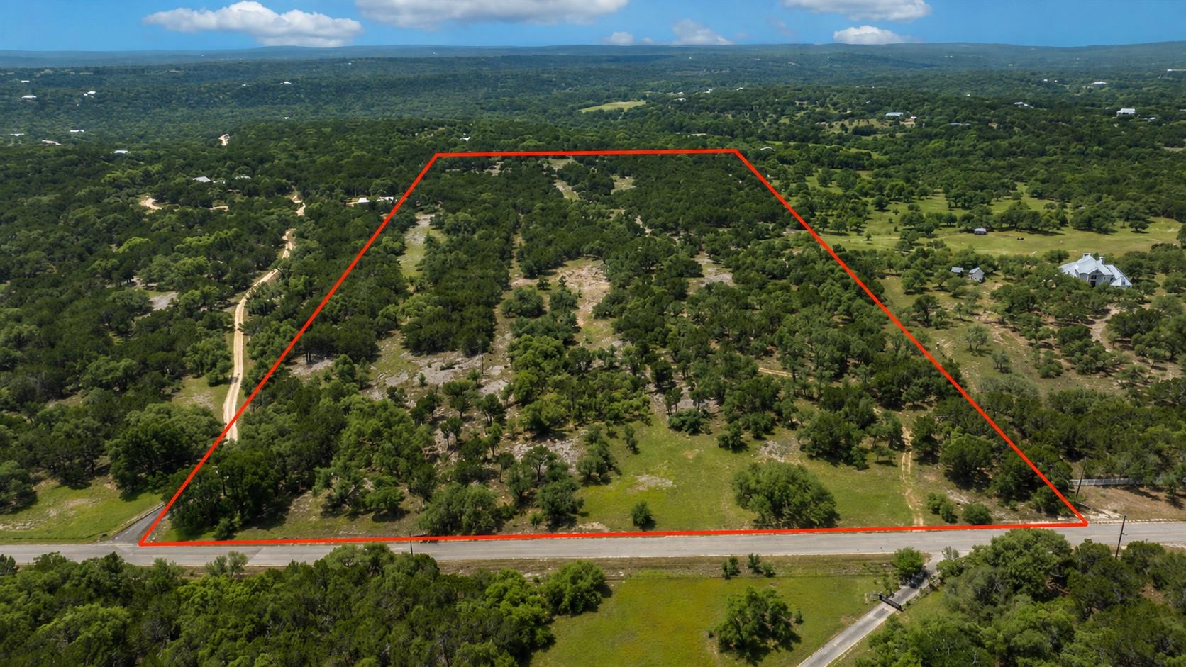 Listing photo 1 of 1400  Panther Creek Rd
