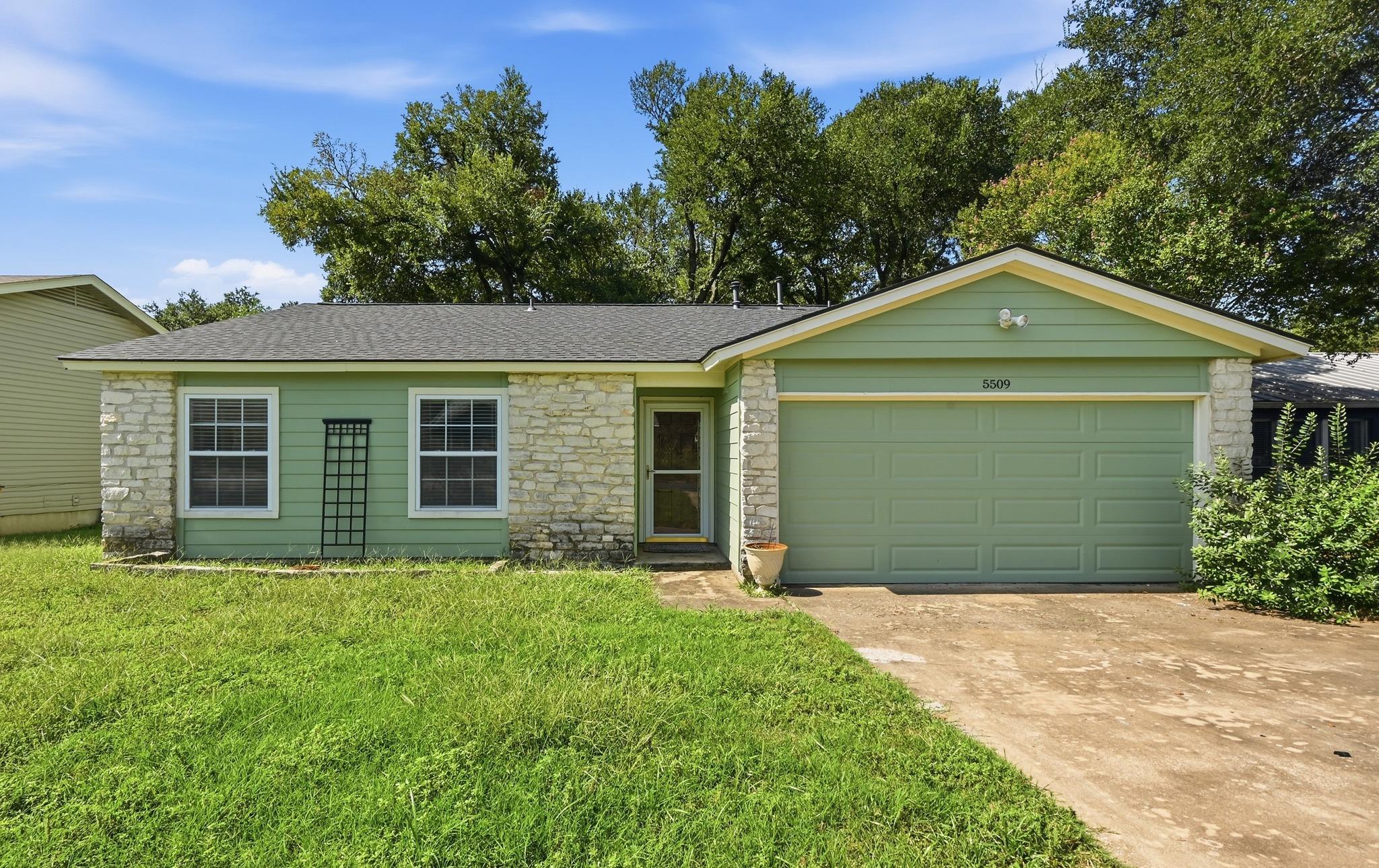 Listing photo 1 of 5509  Porsche Ln