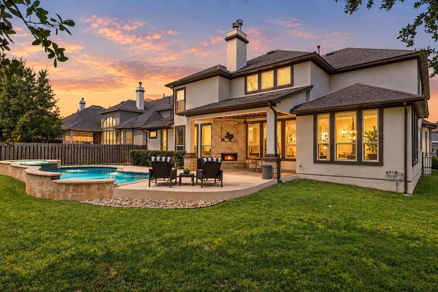 Listing photo 1 of 16313  Leopold Trl