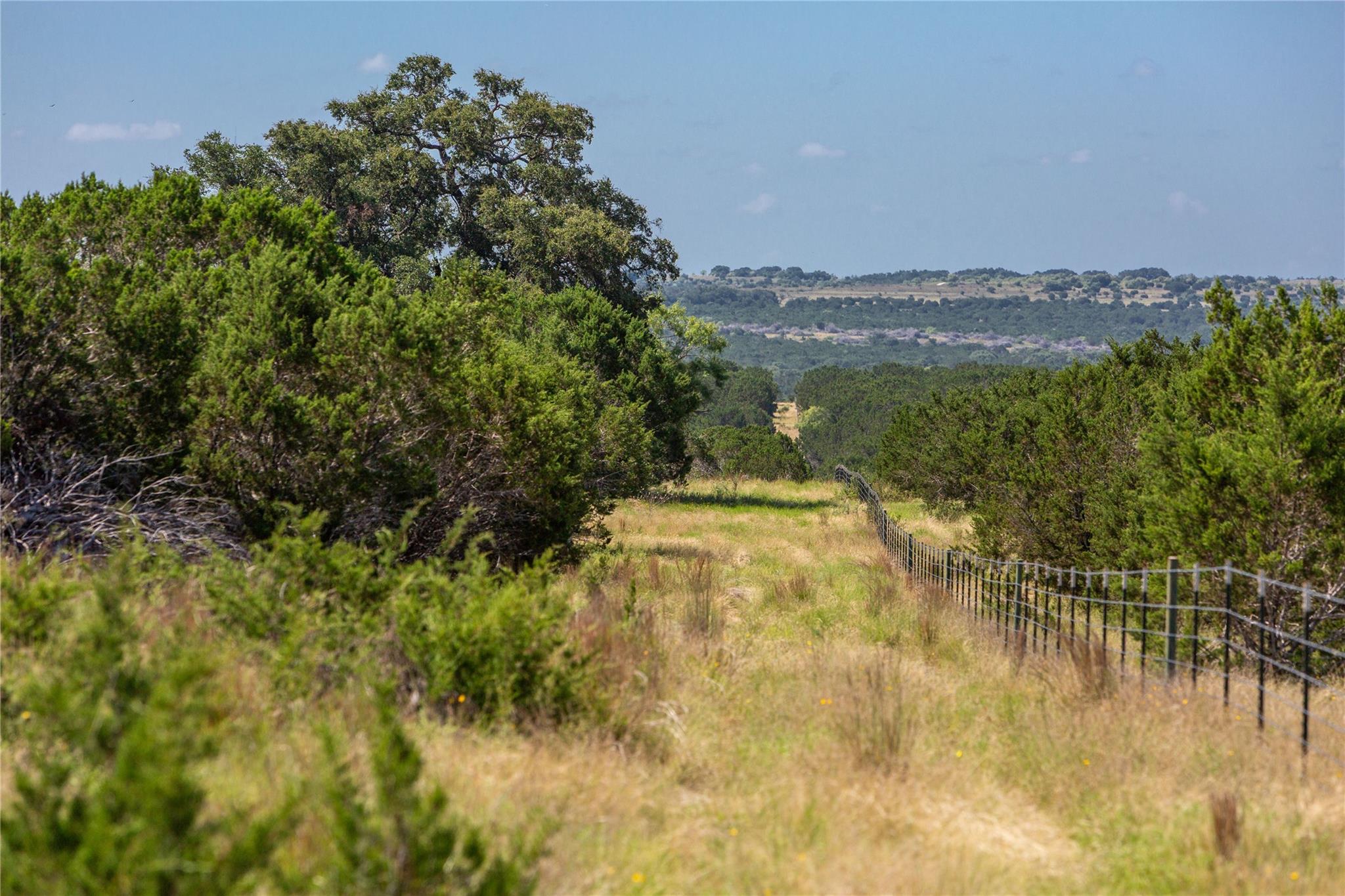 Listing photo 1 of 0  CR 208 None