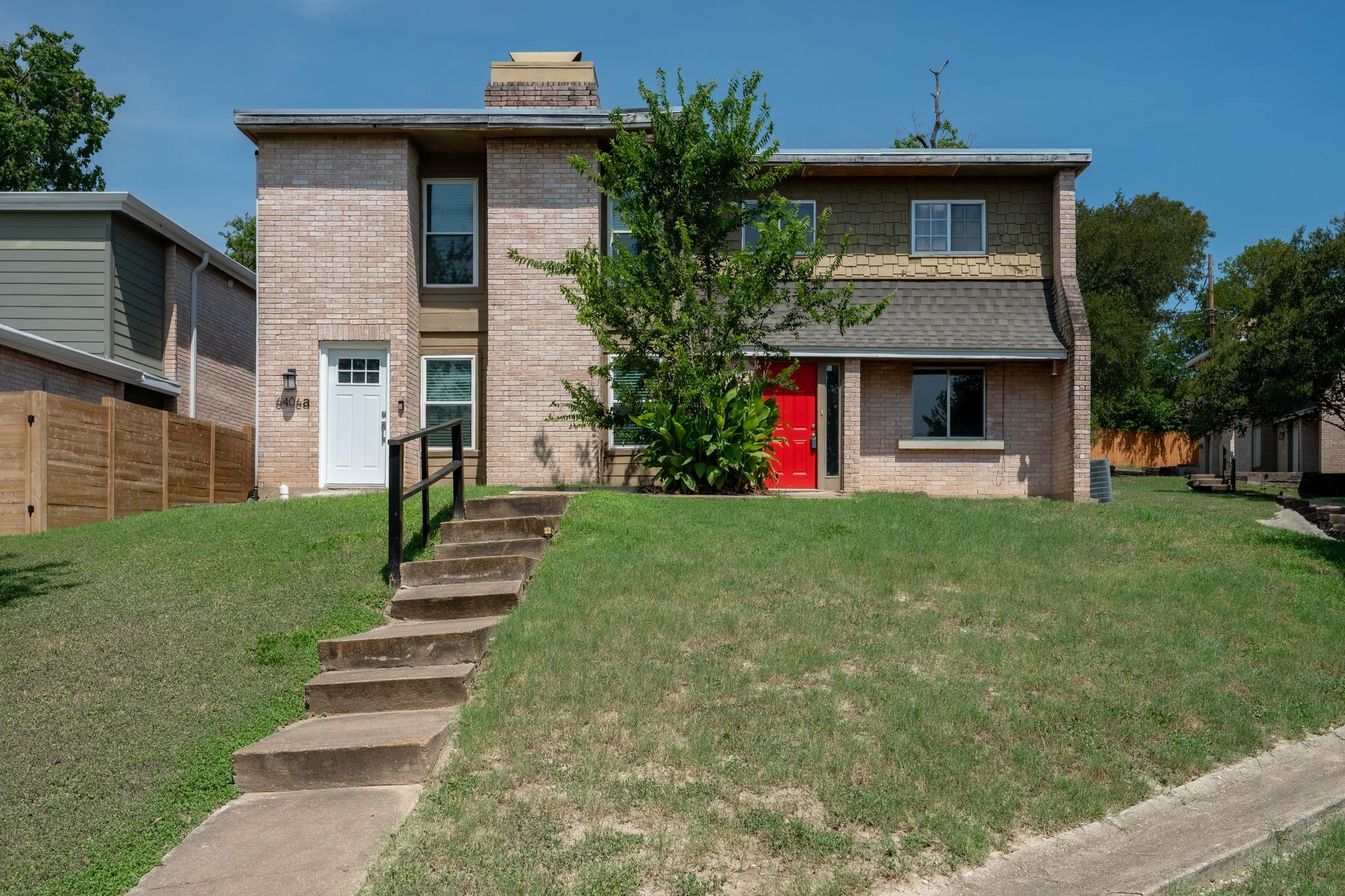 Listing photo 1 of 6406  Chimney Creek Cir  #B