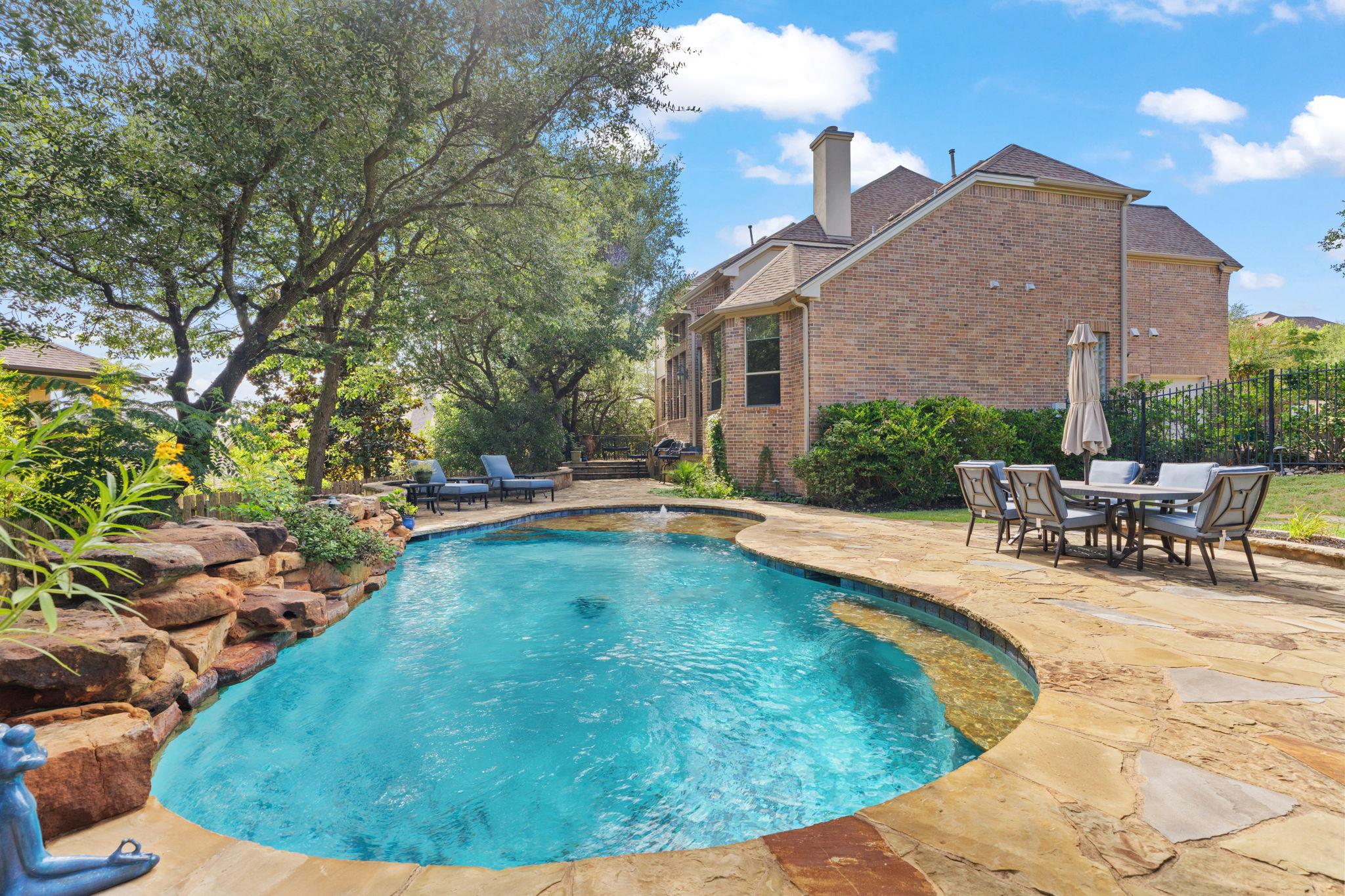Listing photo 1 of 10700  Spiderling Ct