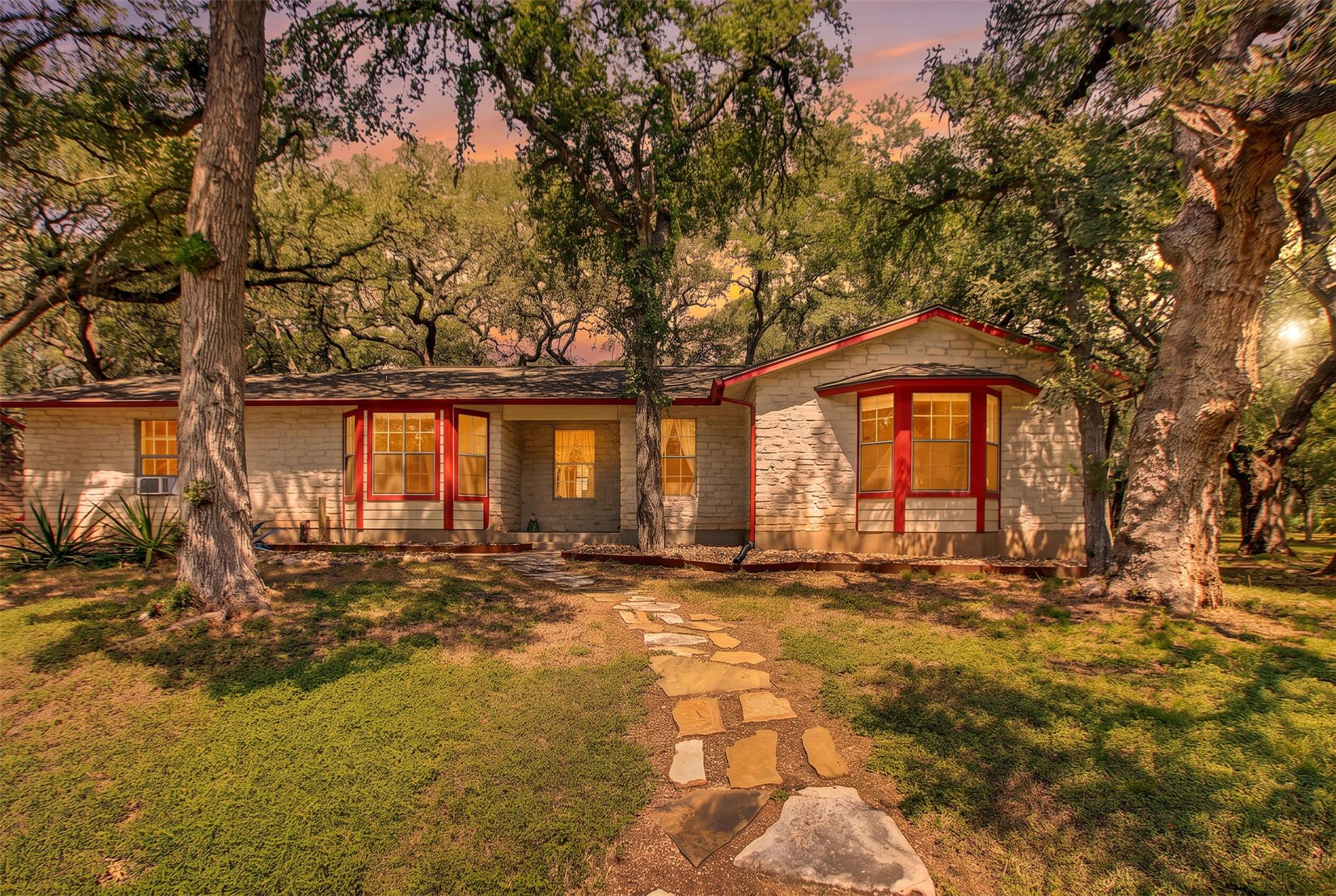 Listing photo 1 of 12708  Quail Cv