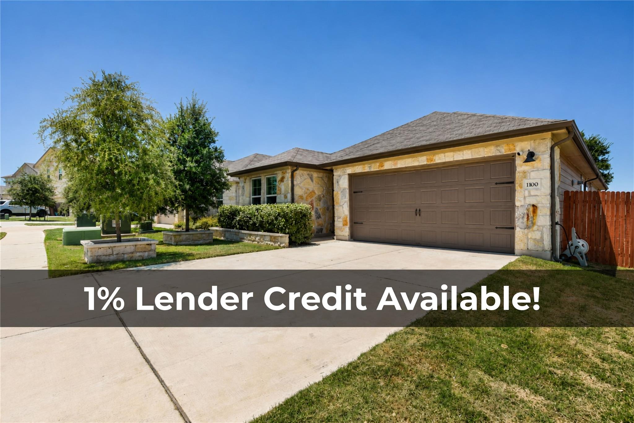 Listing photo 1 of 1100  View Dr