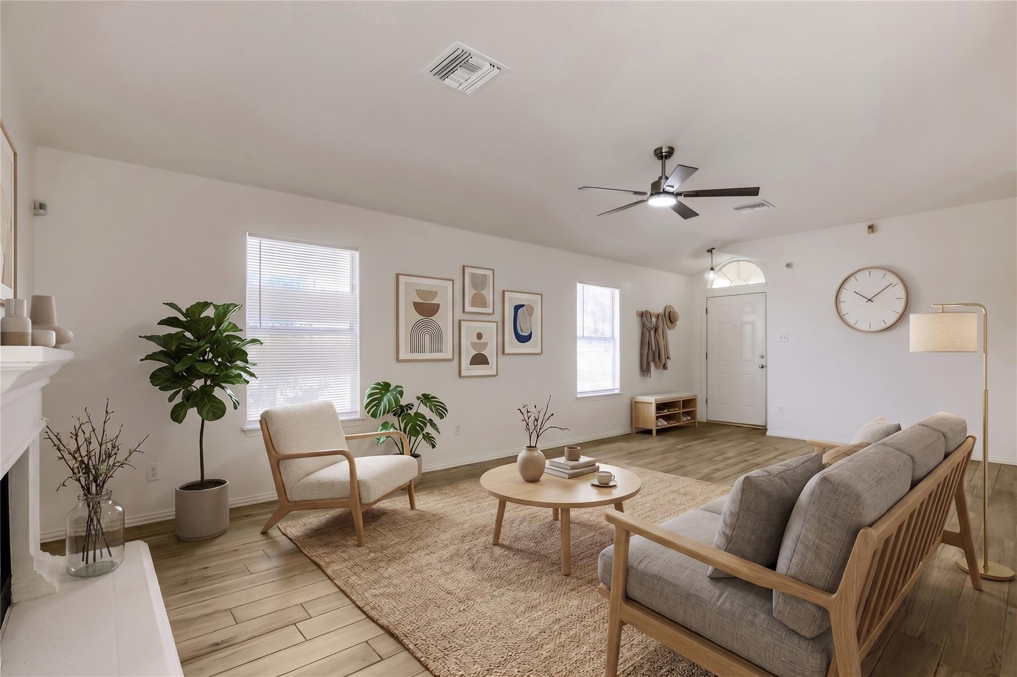 Listing photo 1 of 14601  Montoro Dr