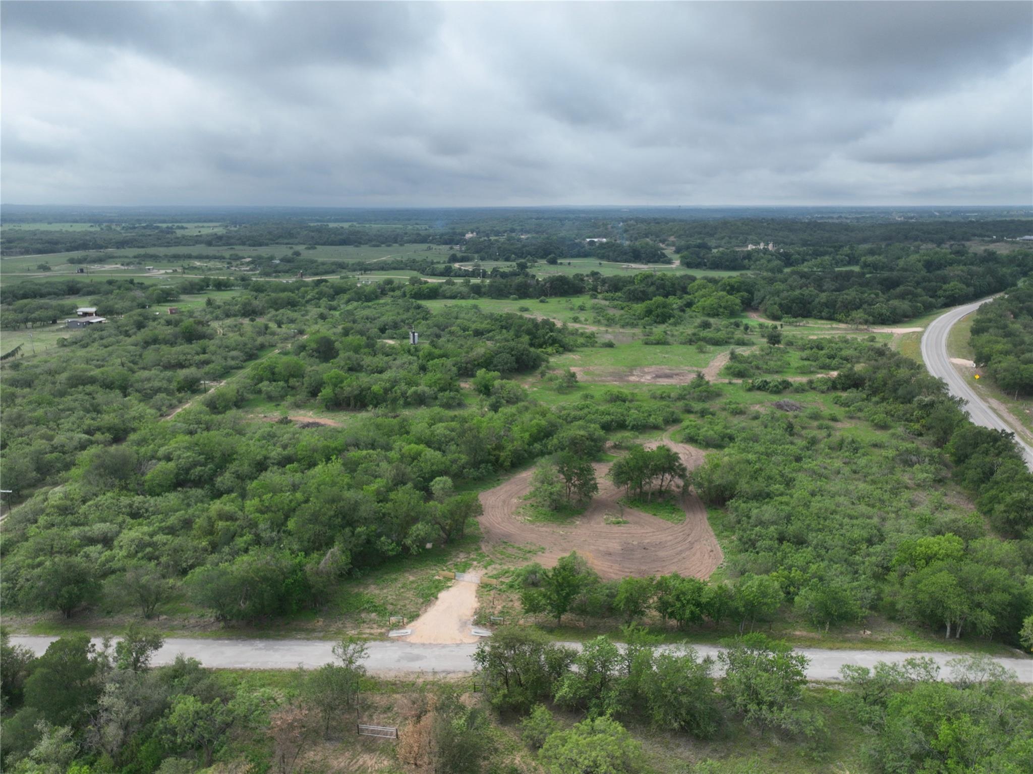 Vast, verdant landscape offering a prime developm