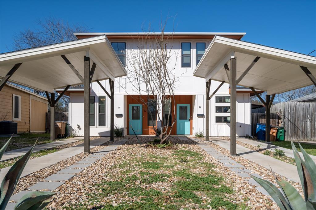 Listing photo 1 of 4702  Leslie Ave  #A
