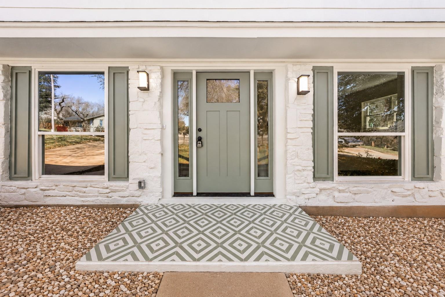 Listing photo 1 of 7007  Fred Morse Dr