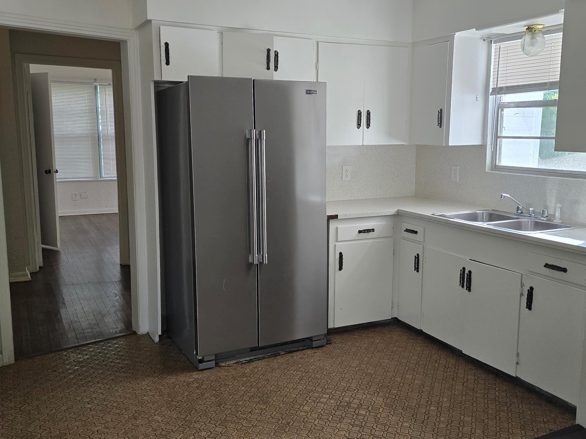 Listing photo 1 of 5408  Joe Sayers Ave