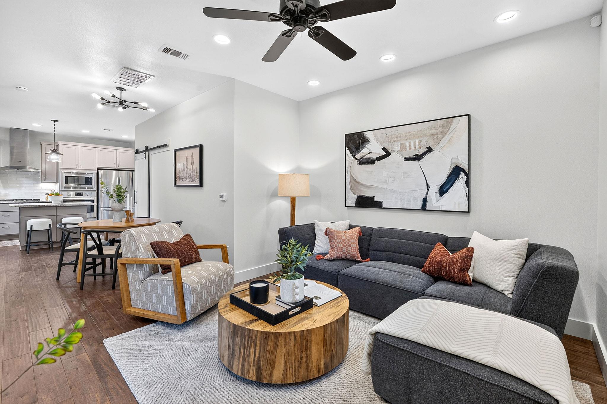 Listing photo 1 of 1311  Justin Ln  #A