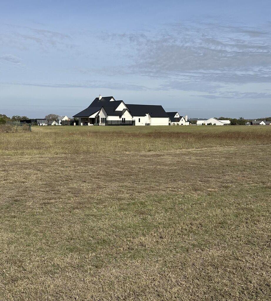 Listing photo 1 of 228  Interlaken St