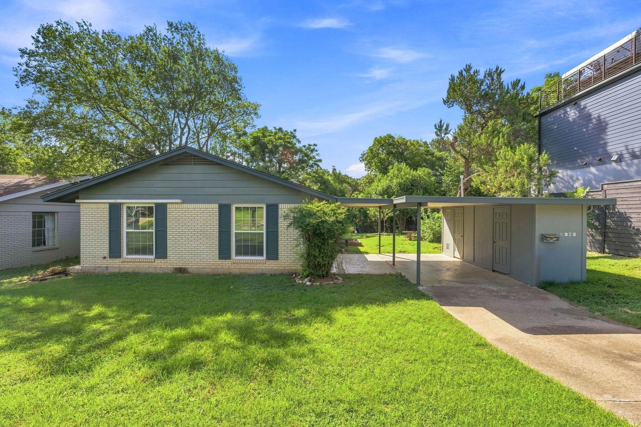 Listing photo 1 of 3607  Wilson St