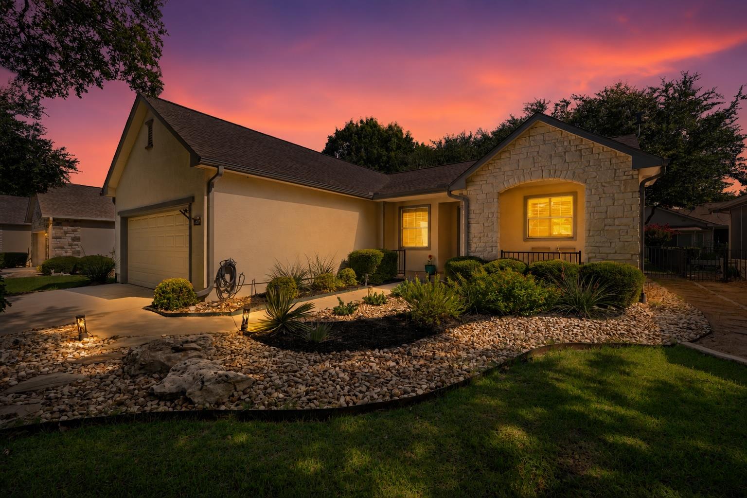 Listing photo 1 of 116  Harness Ln