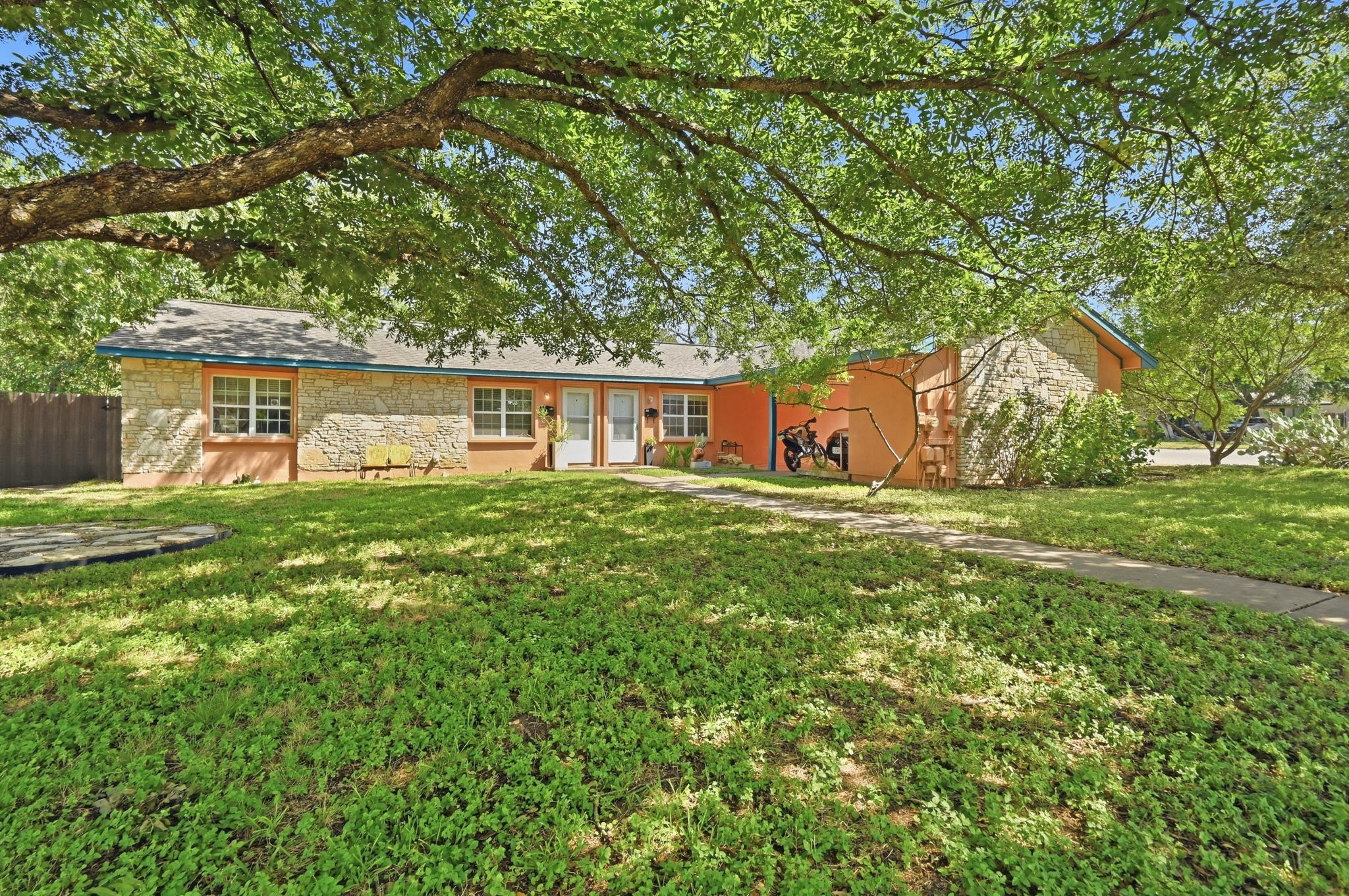 Listing photo 1 of 4910  Suburban Dr