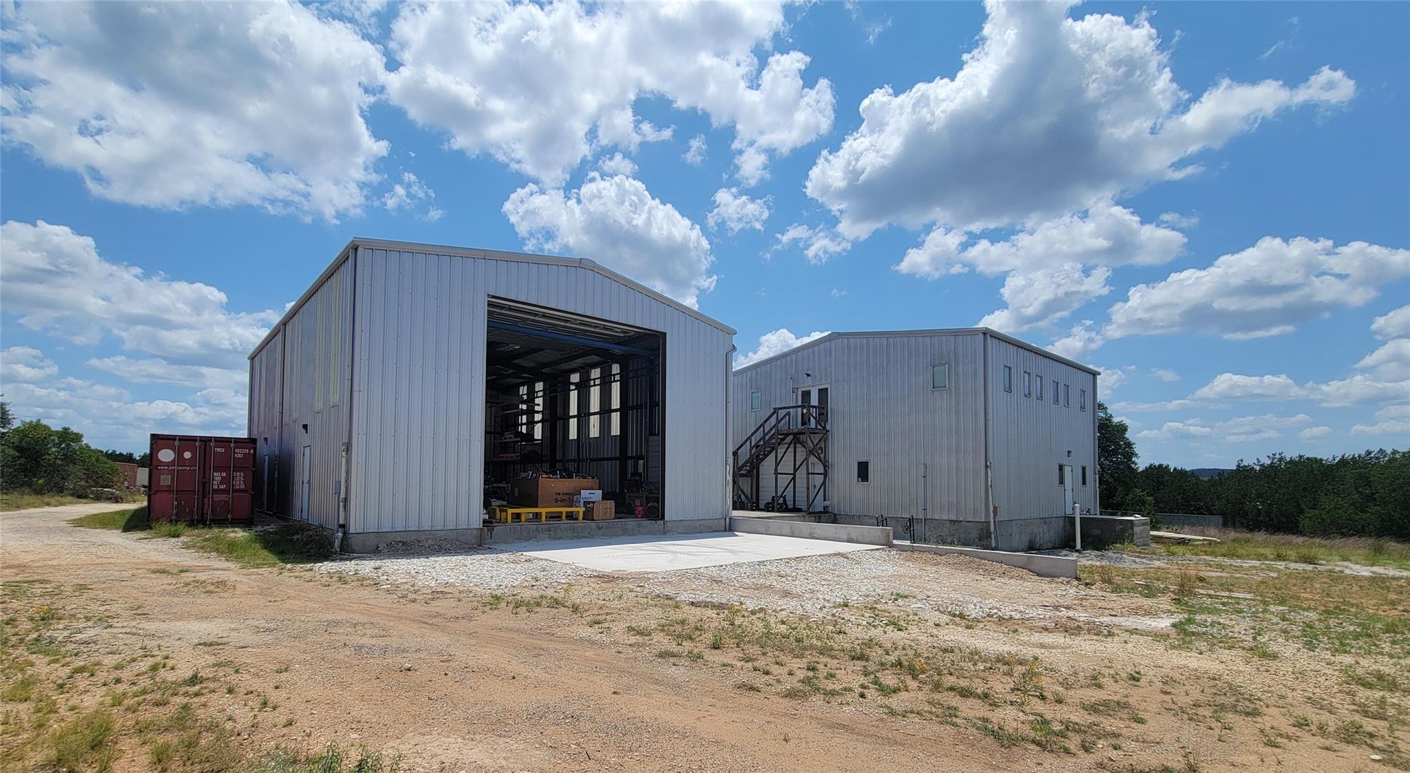 Two versatile metal structures offer ample space 