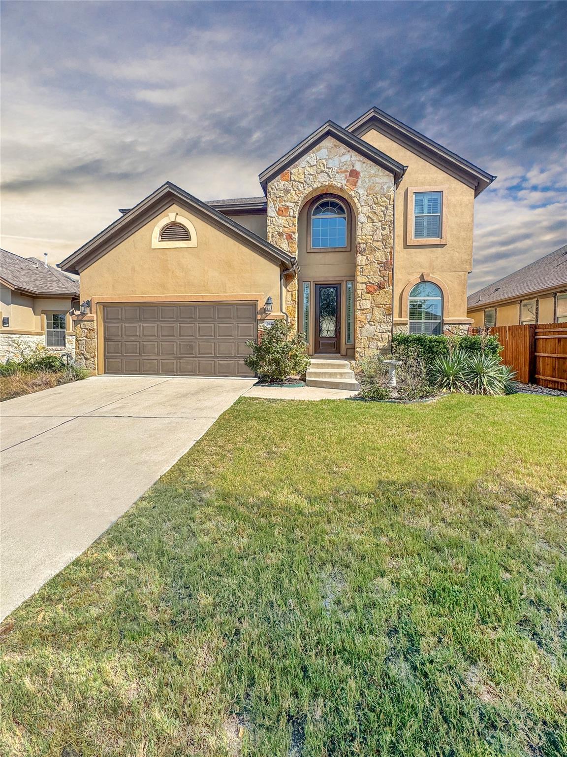Listing photo 1 of 14312  SENIA Bnd