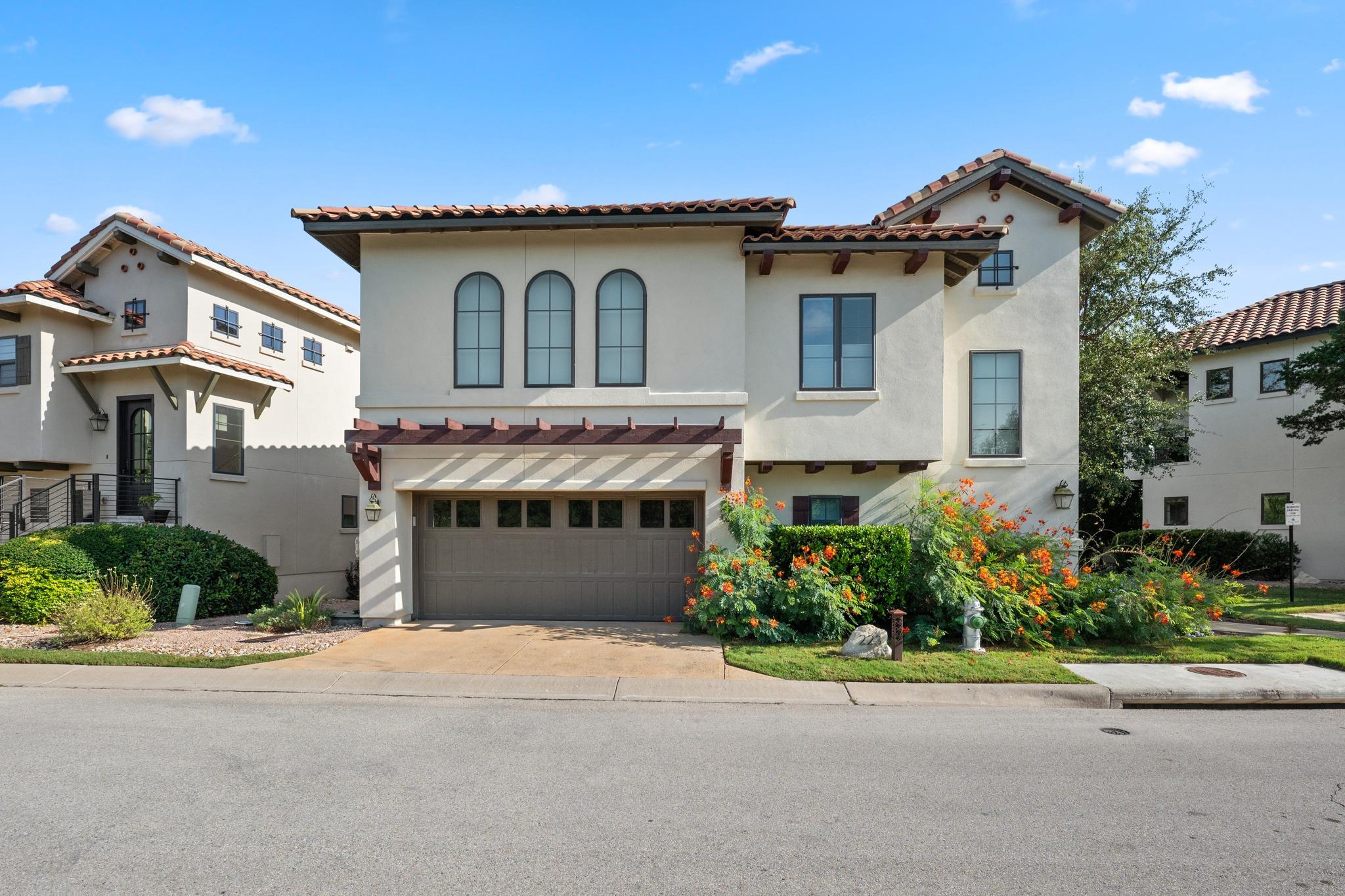 Listing photo 1 of 223  Honey Creek Ct  #12