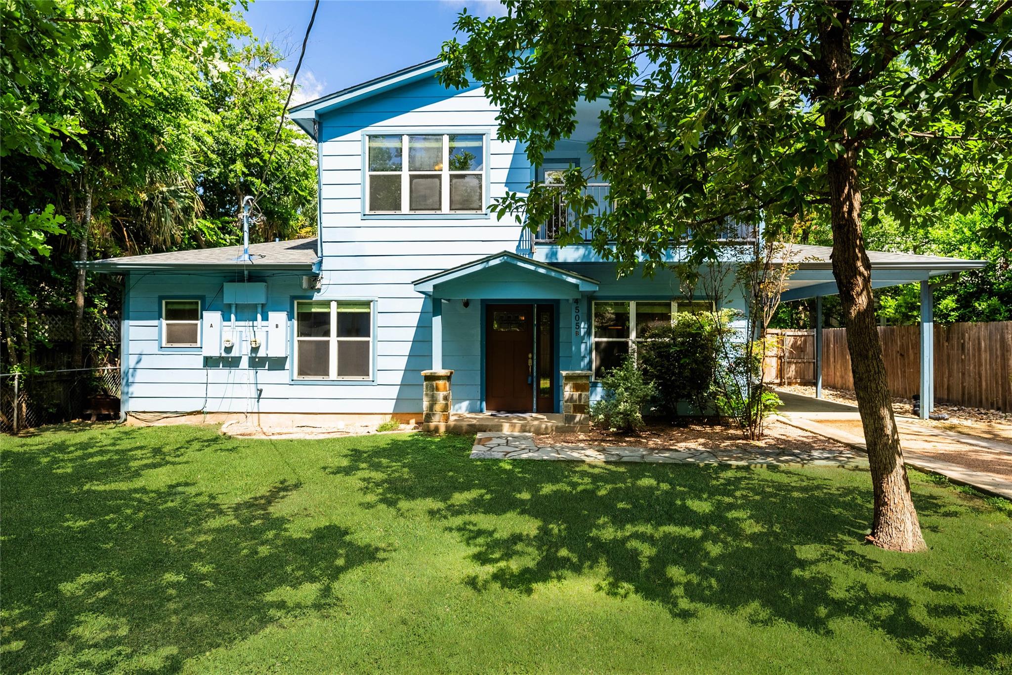 Listing photo 1 of 4505  Red River St  ##B