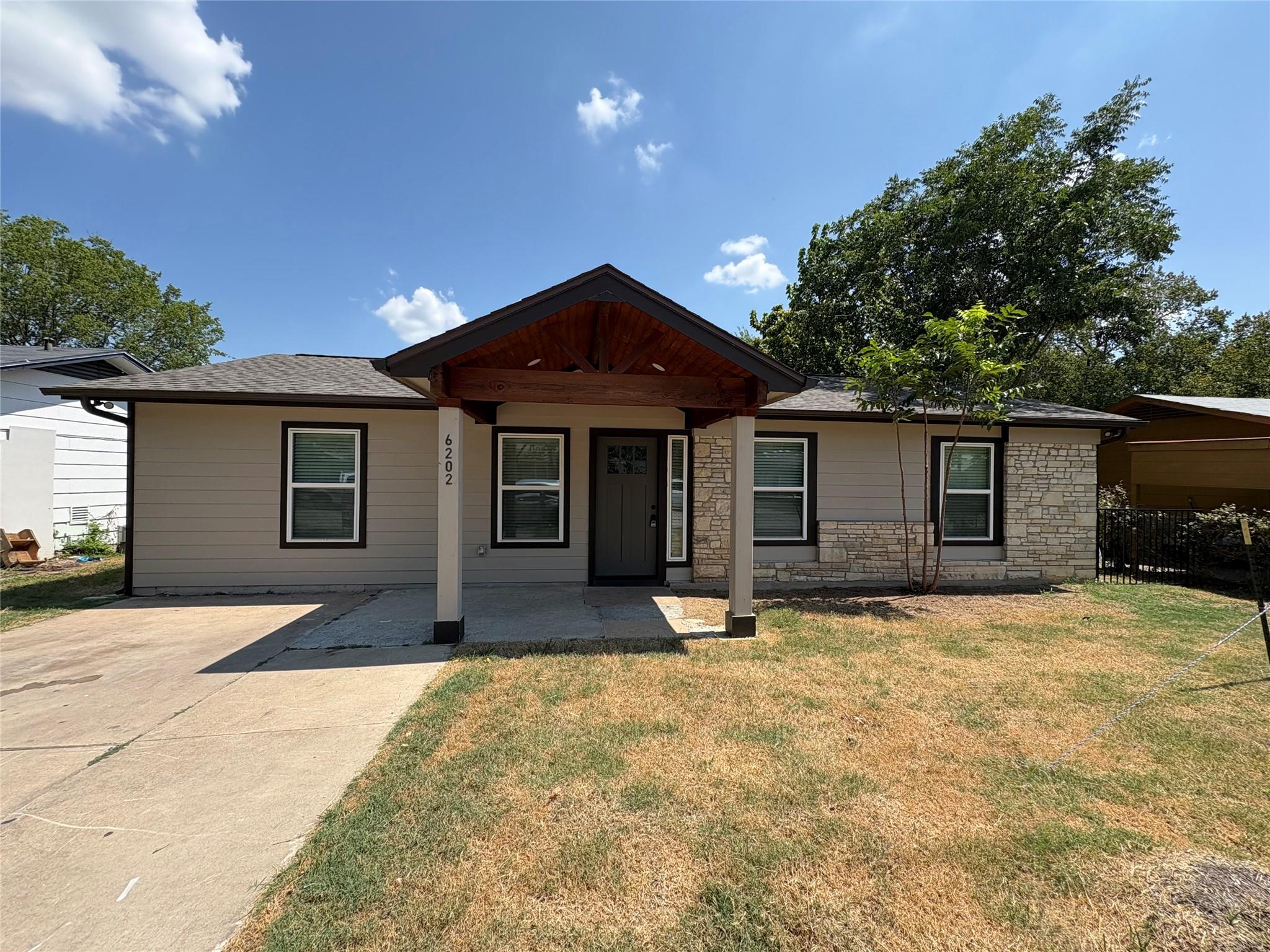 Listing photo 1 of 6202  Hogan Ave