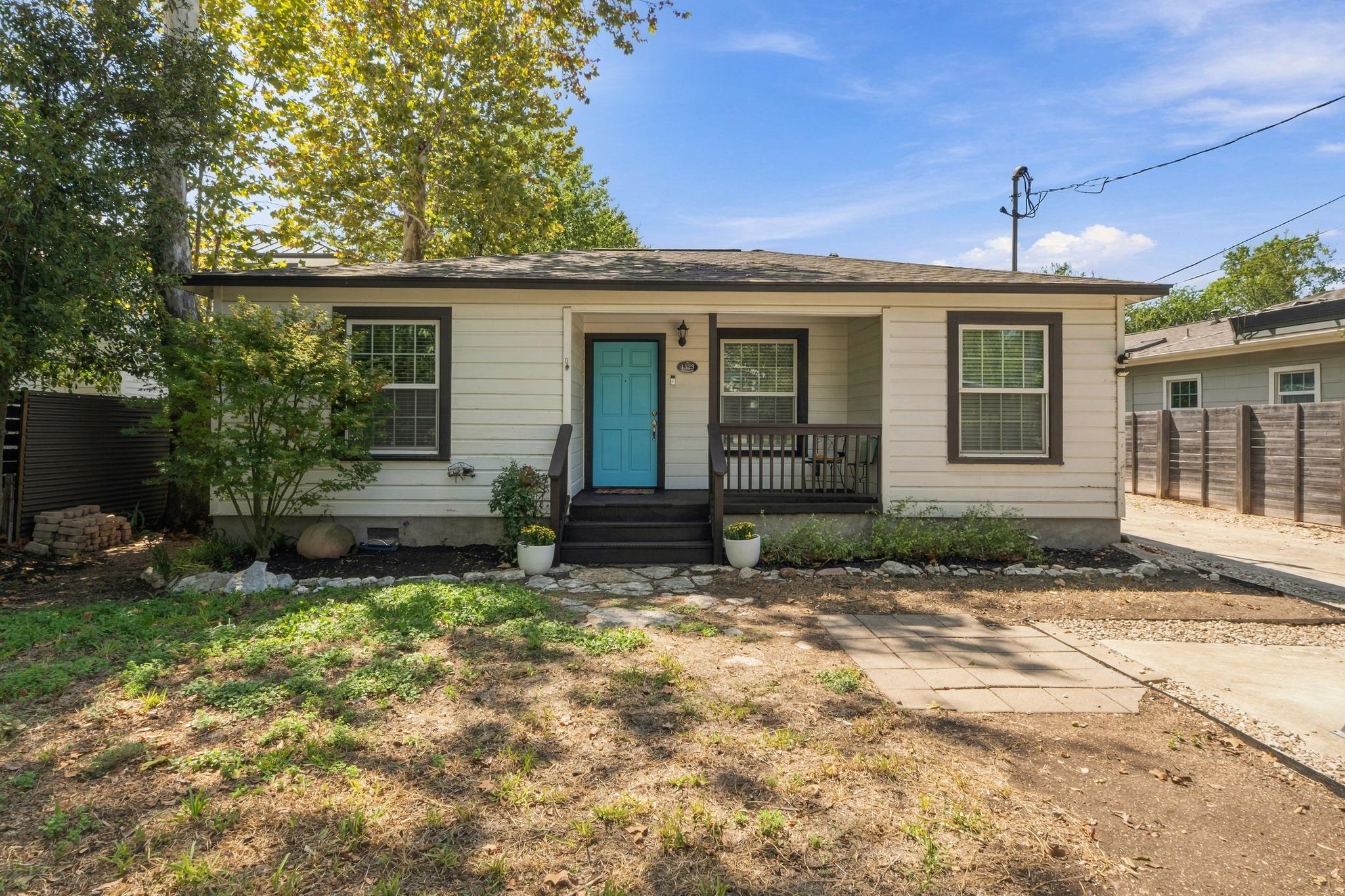 Ảnh nhà đang rao bán 1 của 1523  Piedmont Ave  #A