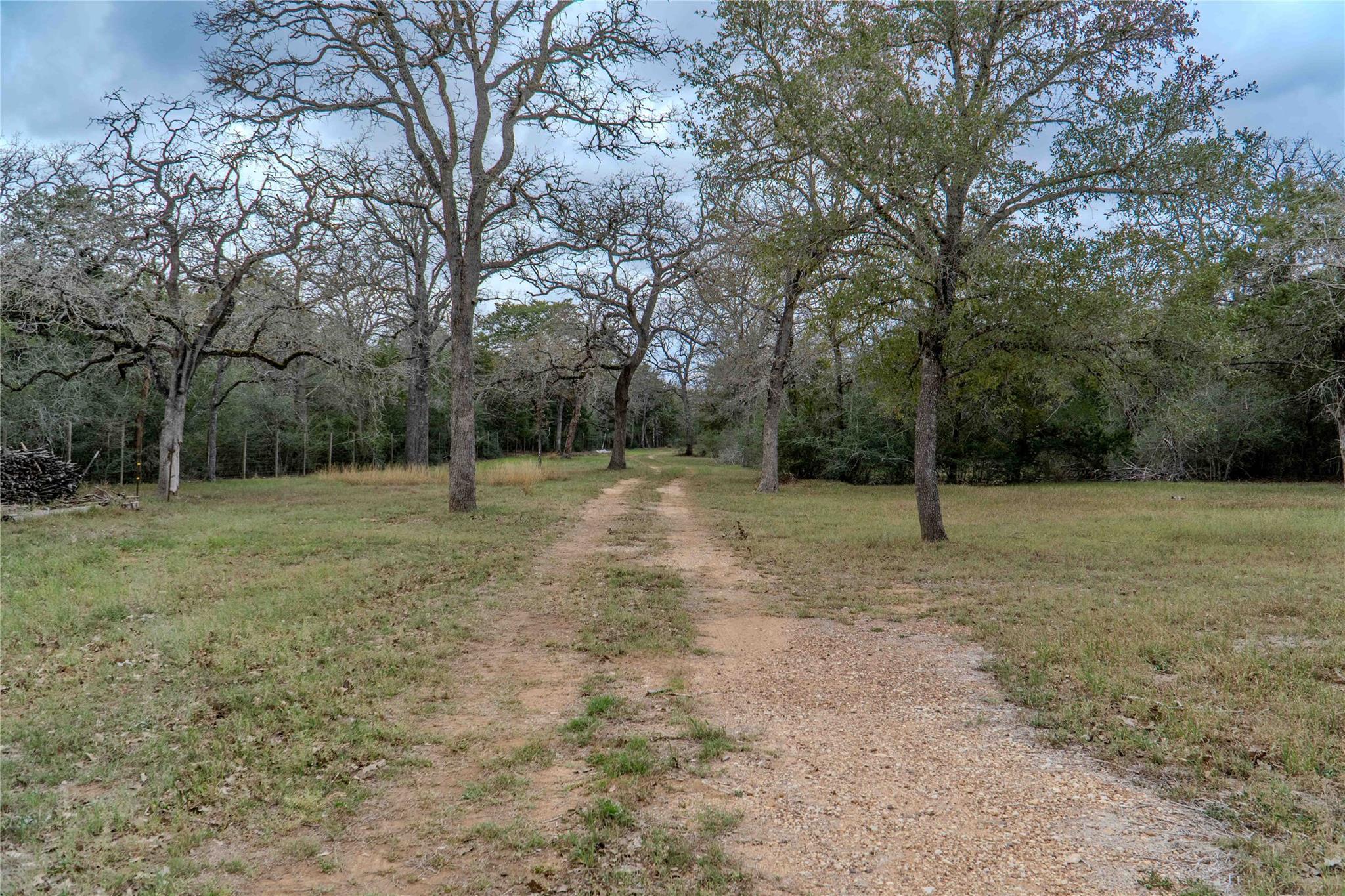 Listing photo 1 of 7555  Silver Mine Rd