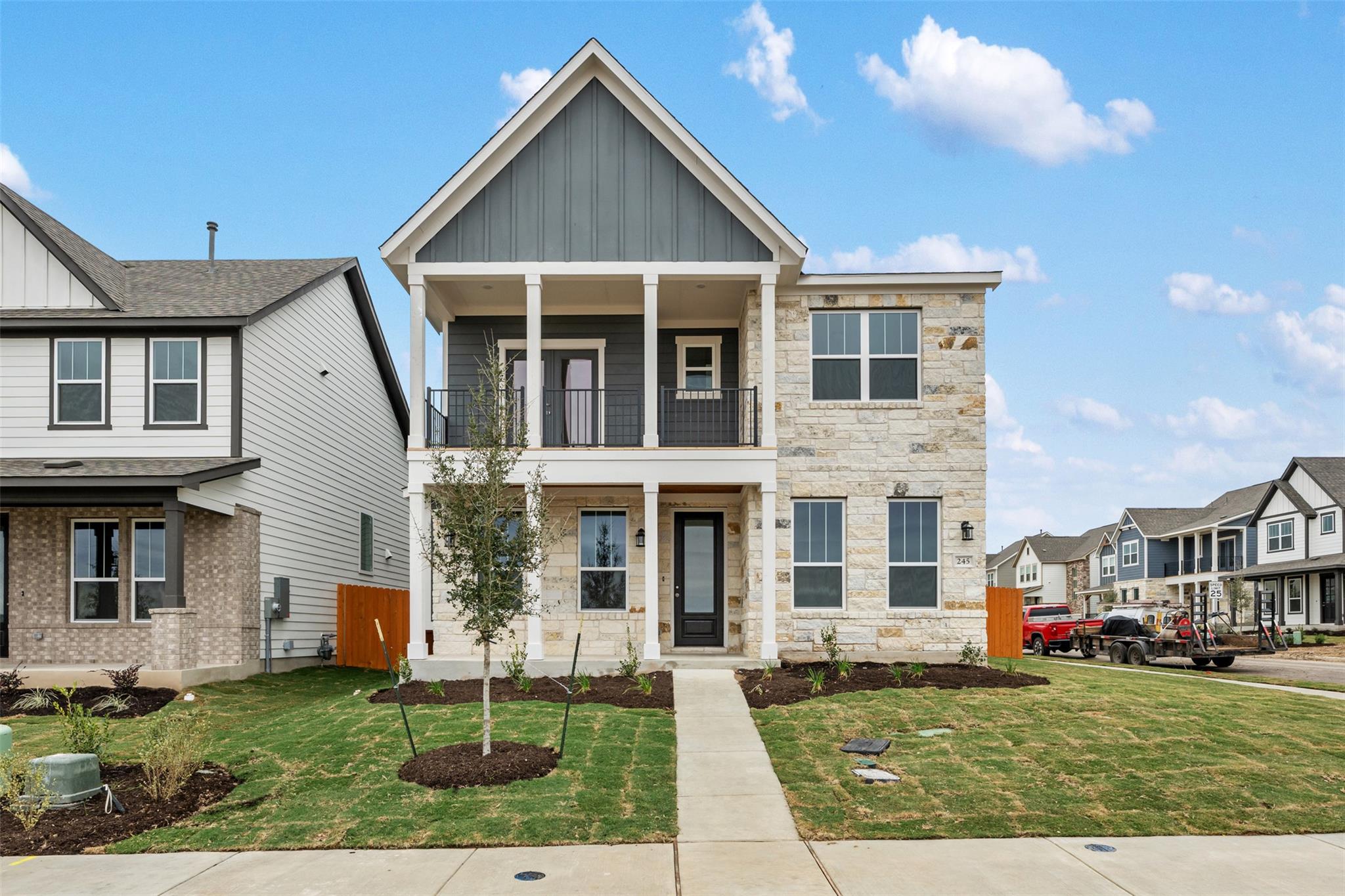 Listing photo 1 of 429  Carr Dr