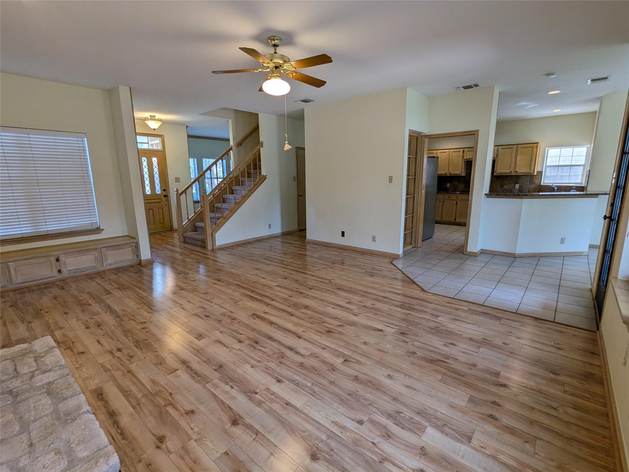 Listing photo 1 of 7602  Mifflin Kenedy Ter