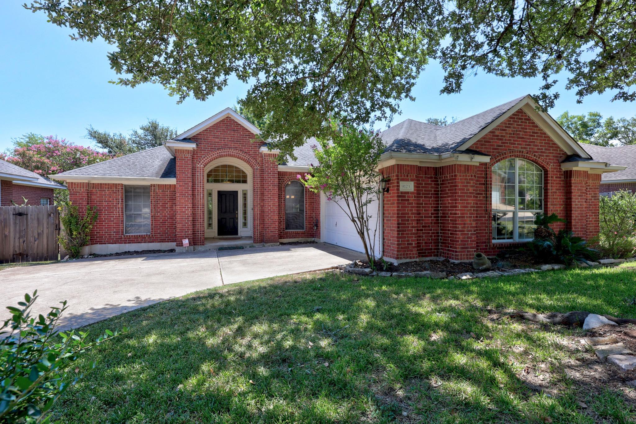 Listing photo 1 of 9123  Fainwood Ln