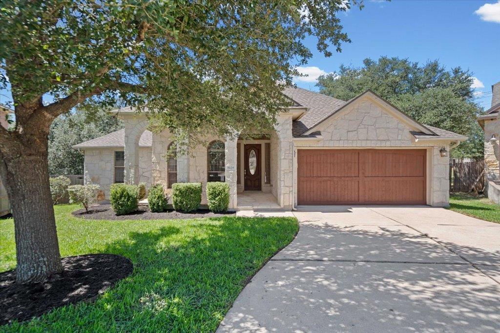 Listing photo 1 of 8129  Ladera Verde Dr