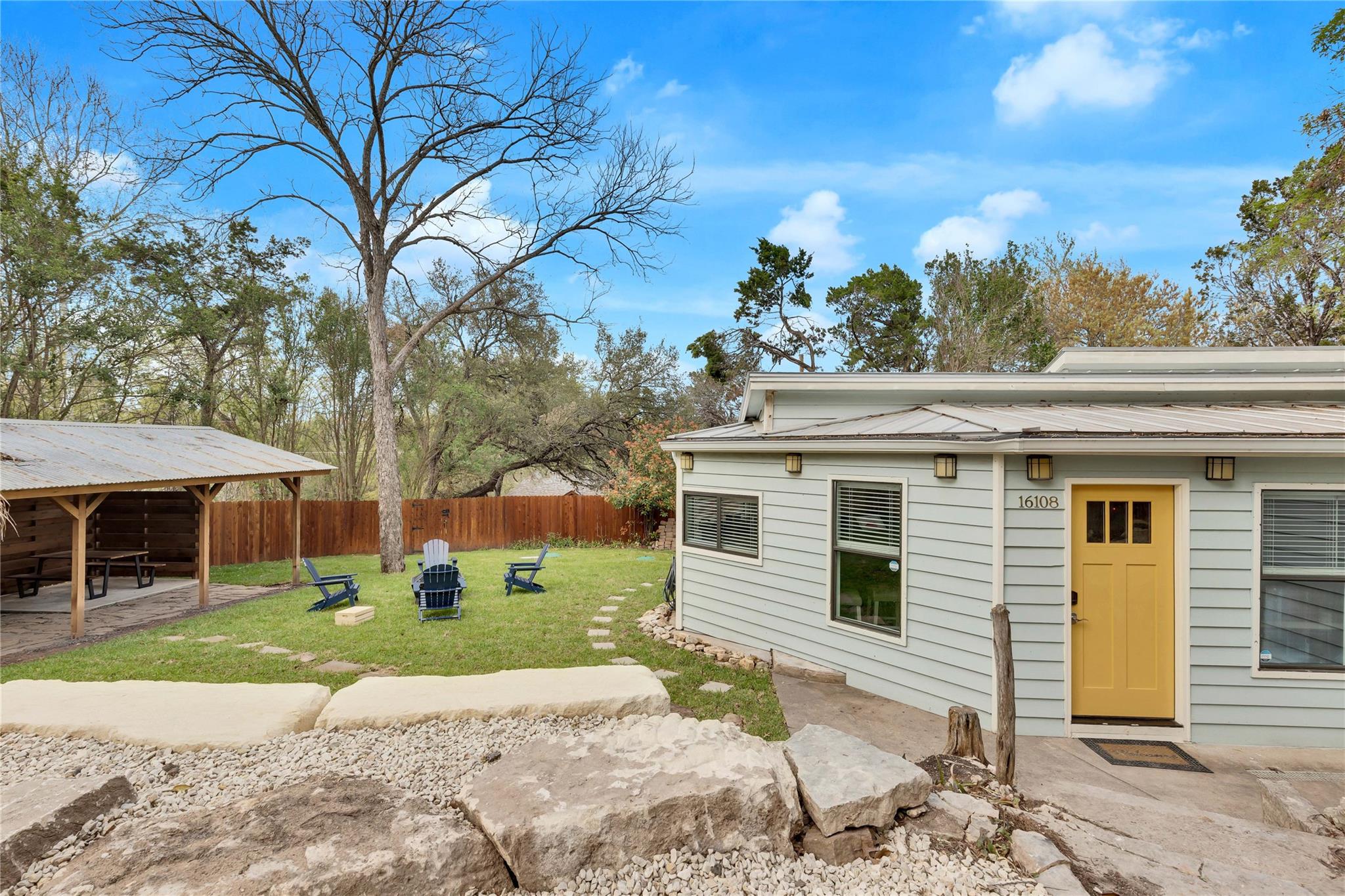 Listing photo 1 of 16108  Aqua Azul Path