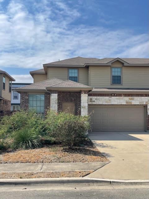 Listing photo 1 of 118  Creekside Villa Dr