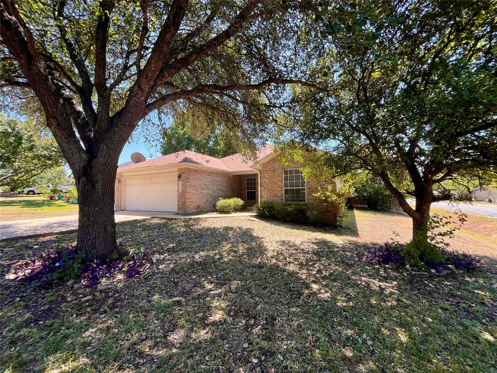 Listing photo 1 of 100  Giancarlos Ln