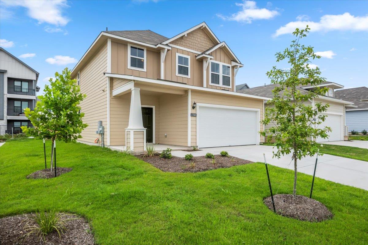 Listing photo 1 of 13300  RIDING Dr