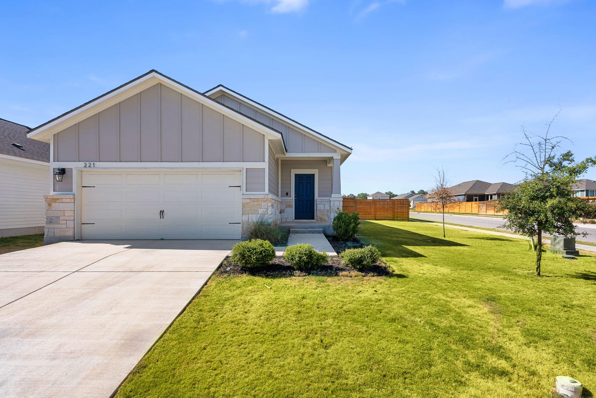 Listing photo 1 of 221  Ancellotta Way