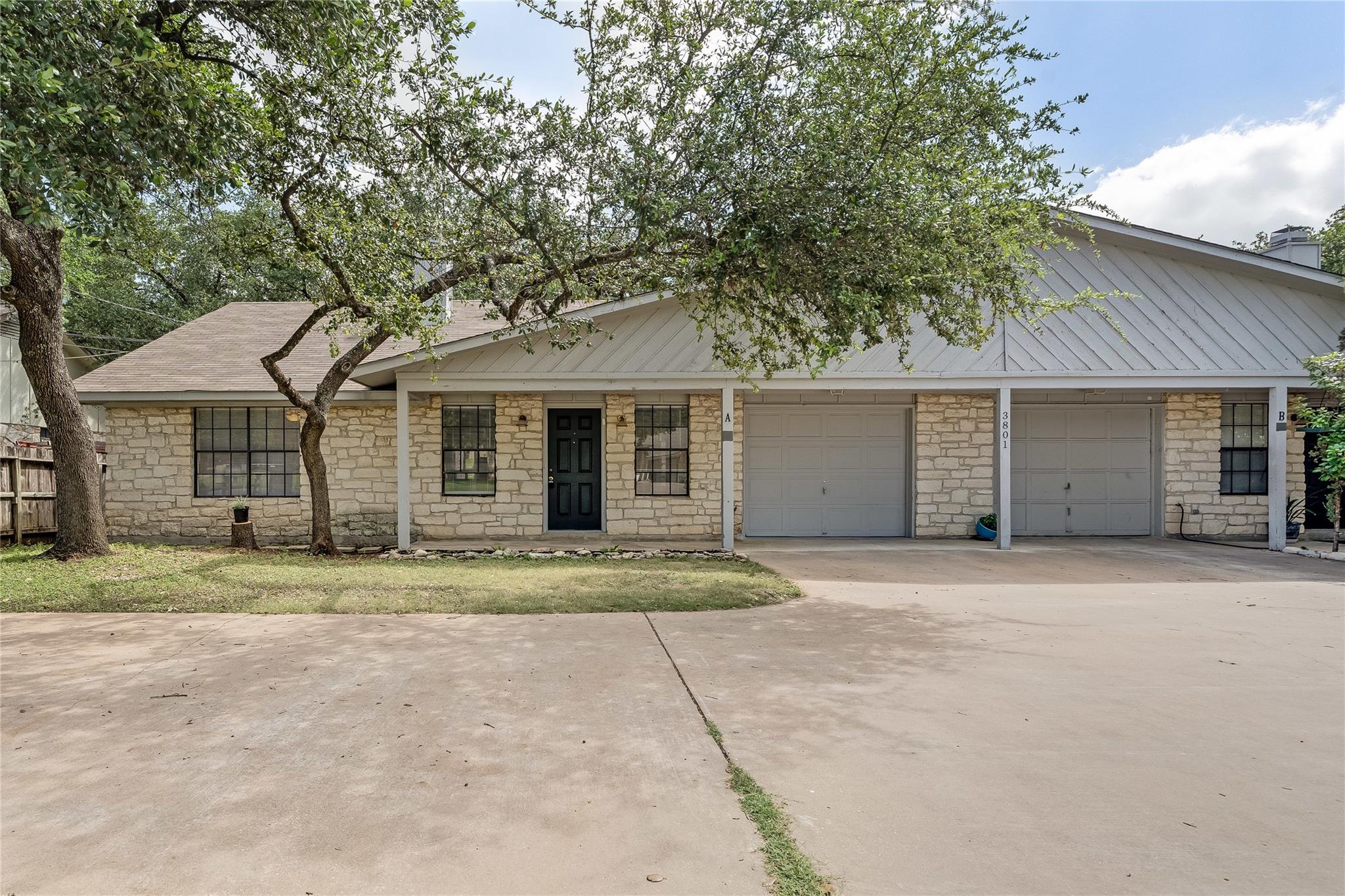Listing photo 1 of 3801  Foust Trl  #A