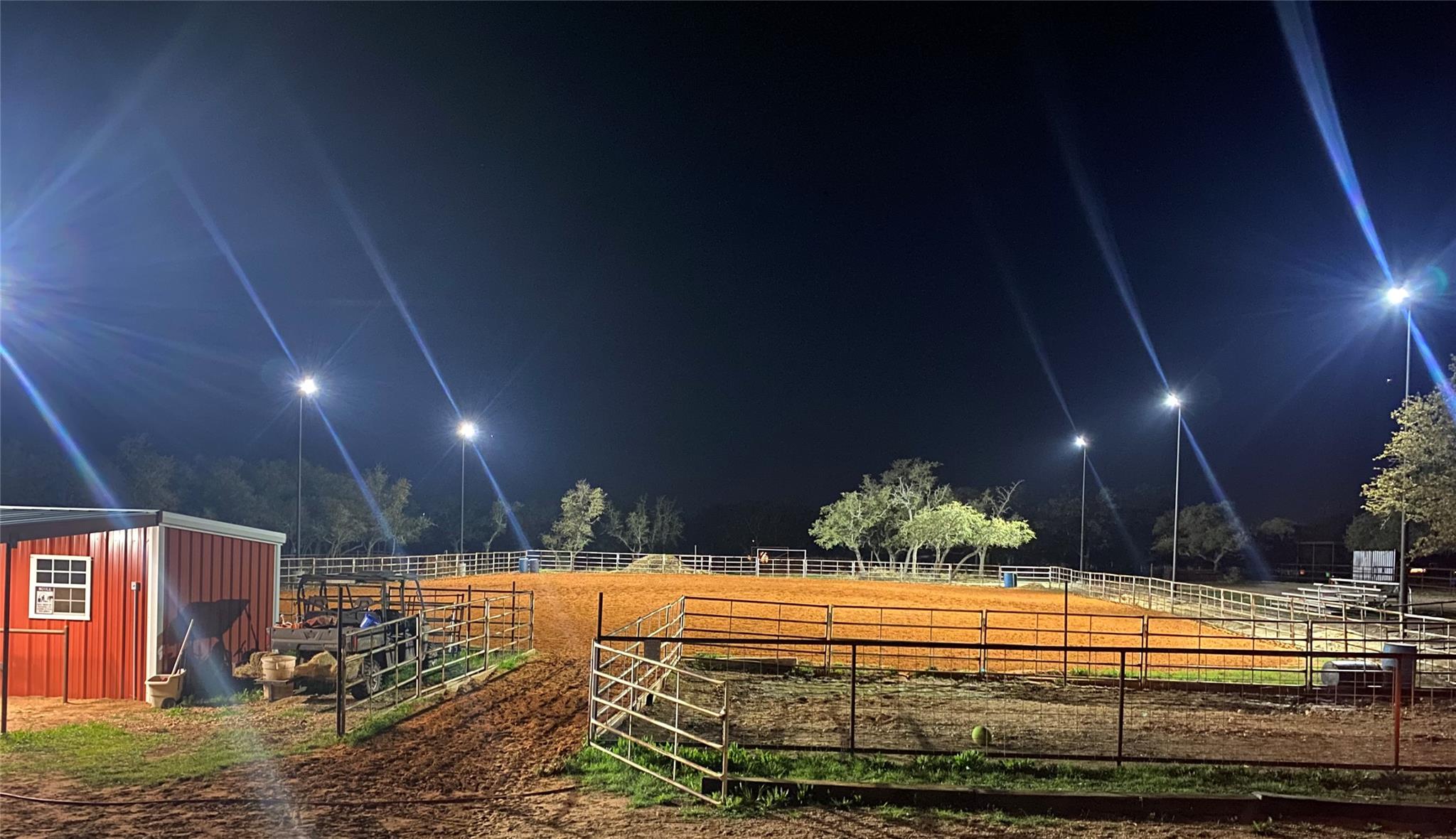 Illuminated equestrian arena provides exceptional